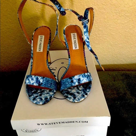 Steve Madden Size 6.5 wore 1 x - Picture 8 of 11